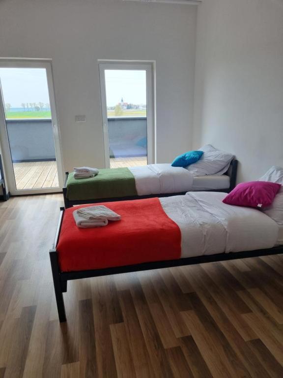 Mlynska 8 Opole-Gorki Exterior foto